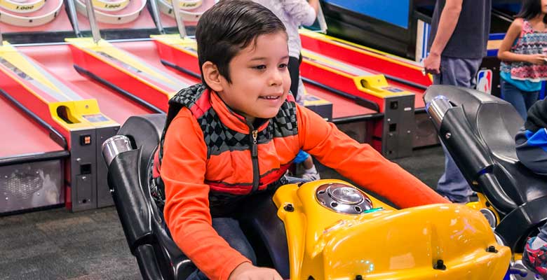 Chuck E. Cheese abre local en Plaza San Miguel