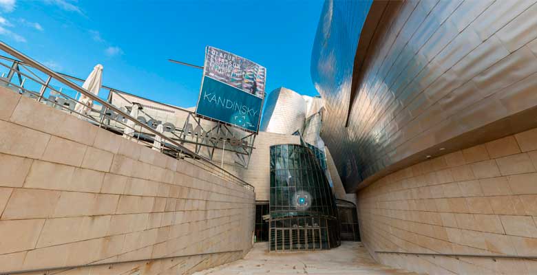 Museo Guggenheim Bilbao presenta su visita virtual 360º