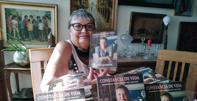 Marita Barrón presenta su libro Constancia de Vida