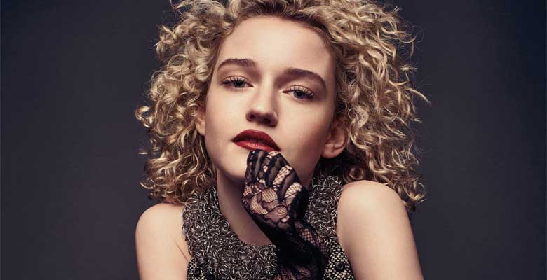 Julia Garner