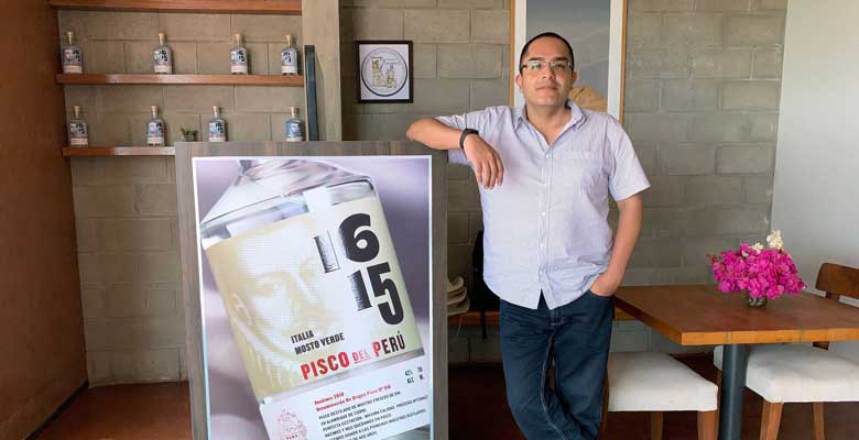 Pisco 1615 Jim Cueva