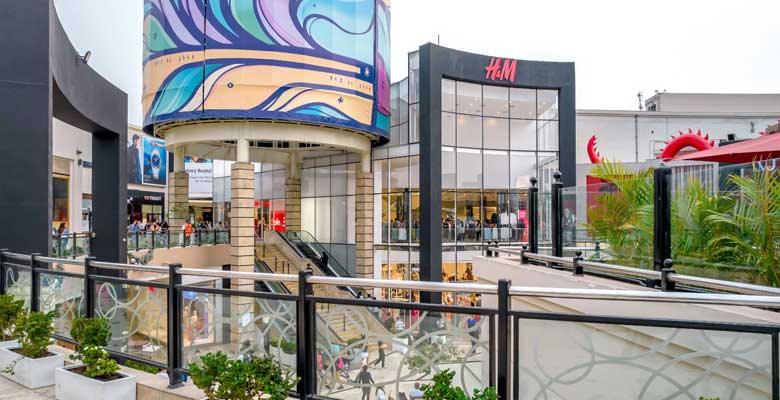 Jockey Plaza