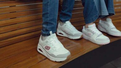 Skechers