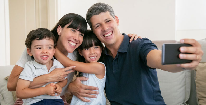 Familia