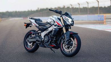 La nueva Pulsar NS400Z eleva la experiencia de manejo